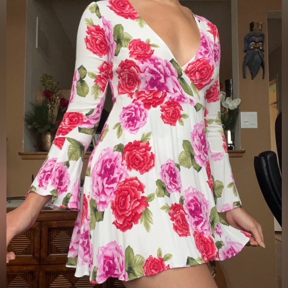 Floral Wrap Dress - Picture 4 of 9